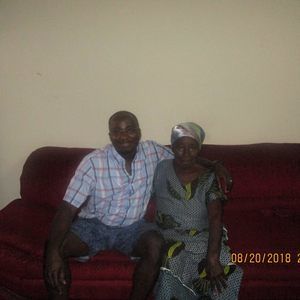 Meet your Posher, Emmanuel